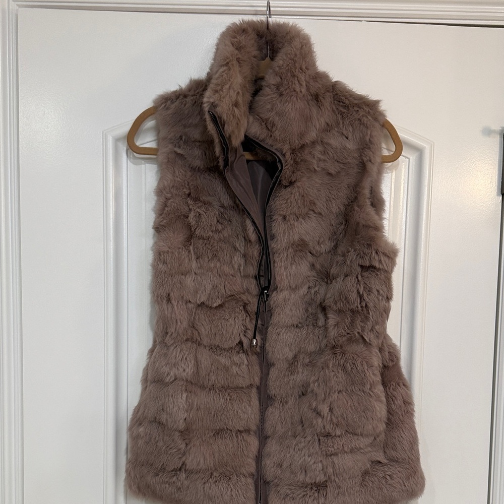 Women's Faux Fur Vest - Mauve/blush/dusty rose